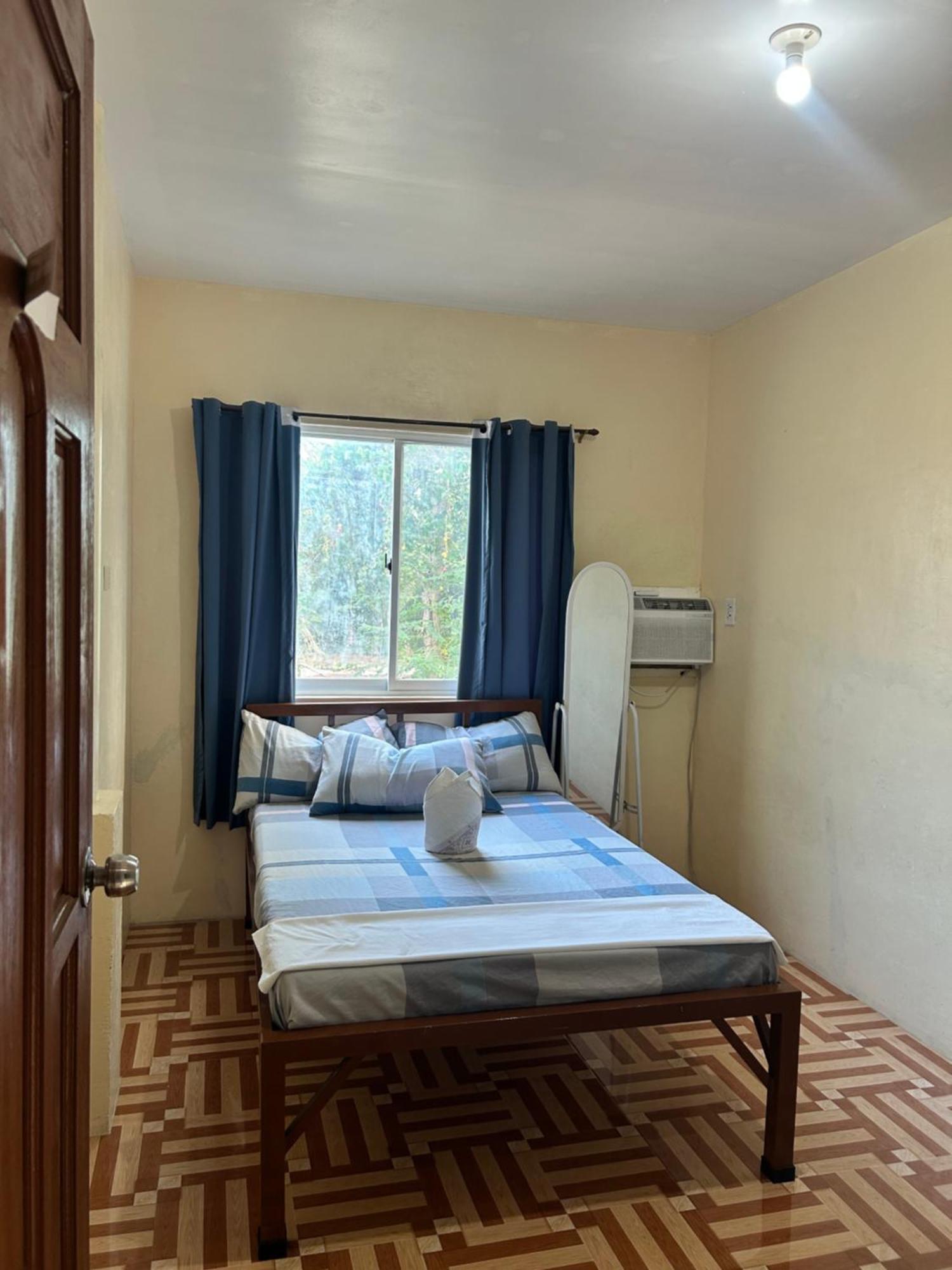 Carillo guest house Coron Esterno foto