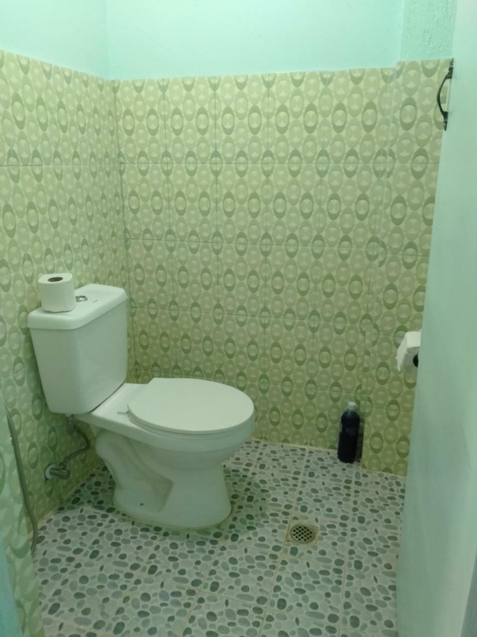 Carillo guest house Coron Esterno foto