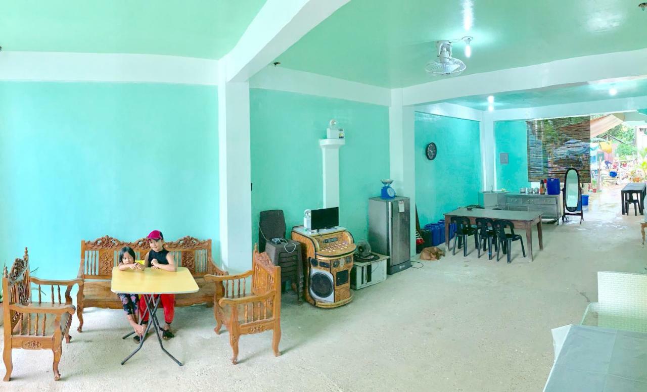 Carillo guest house Coron Esterno foto